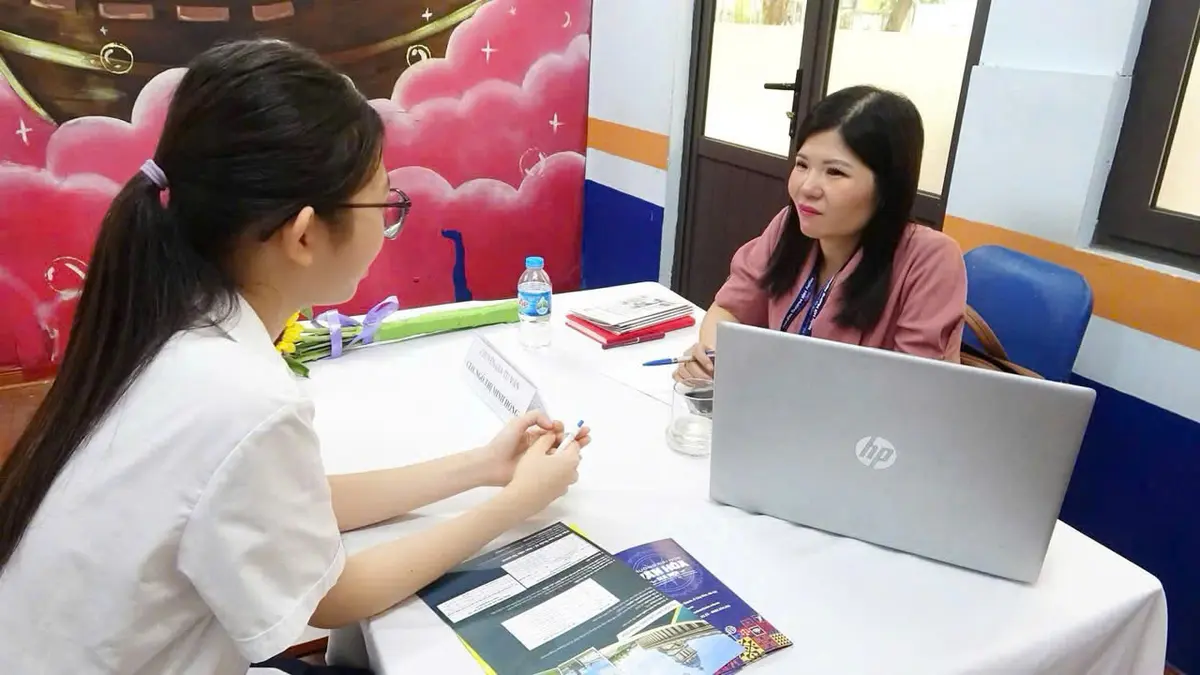 Tư vấn hướng nghiệp chuyên sâu 1–1